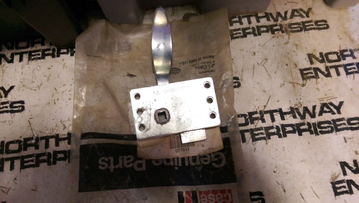 CASE CNH D71512 LATCH
