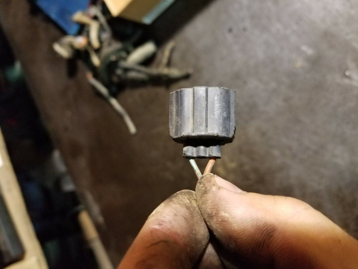 2 WIRE 3 pin 6.0L POWERSTROKE ENGINE HARNESS PIGTAIL CONNECTOR