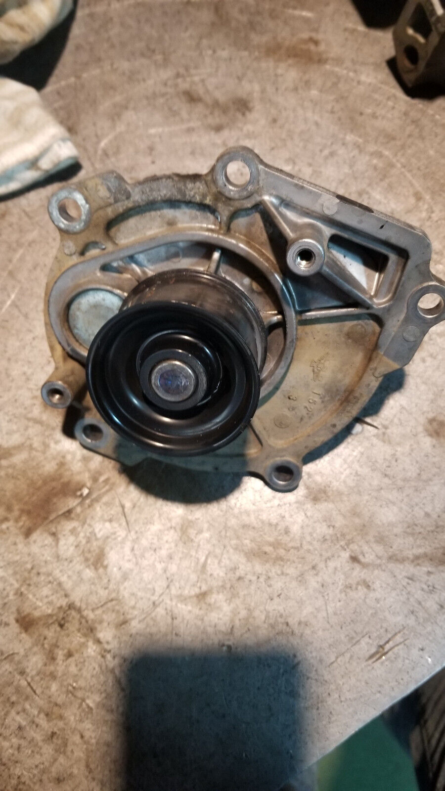 2.8L DURAMAX LWN WATER PUMP 12645126