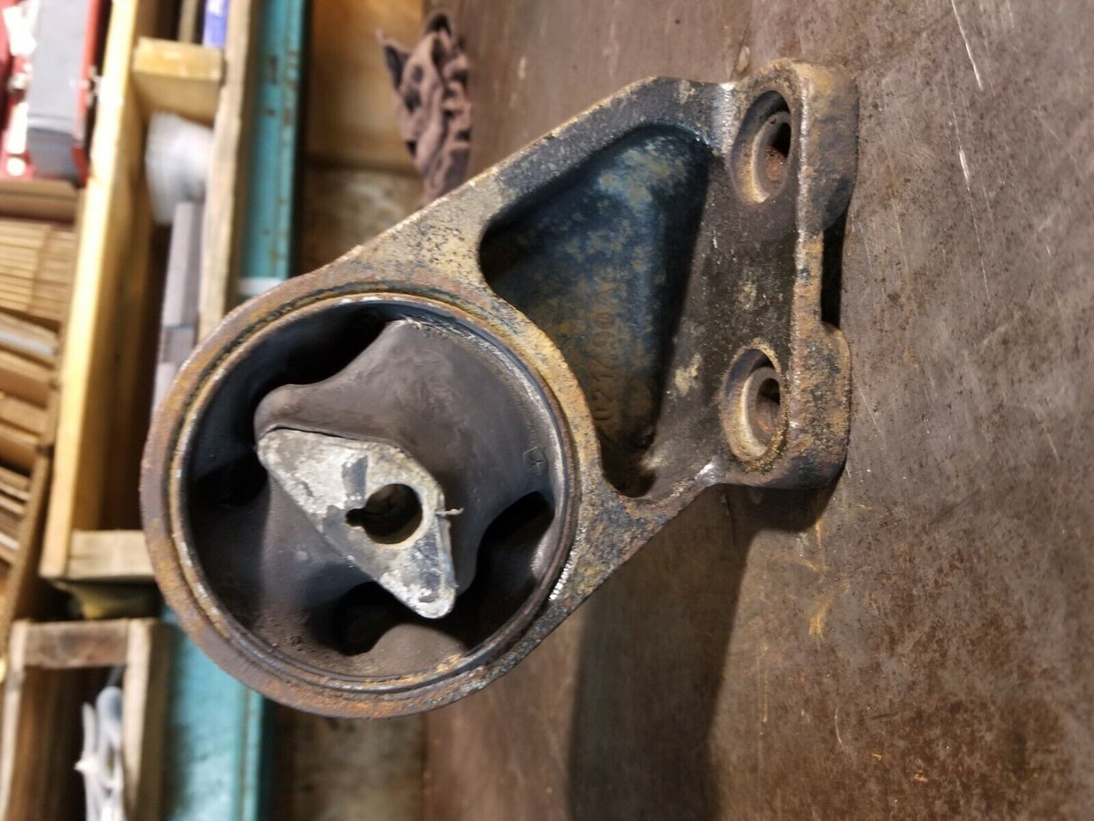 52022012 RH Engine Mount MOPAR fits 5.9L CUMMINS 98-02 Dodge Ram