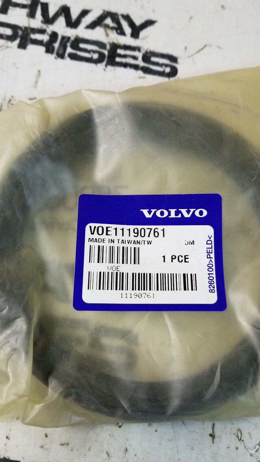 Volvo 11190761 Genuine OEM Radial Seal VOE11190761