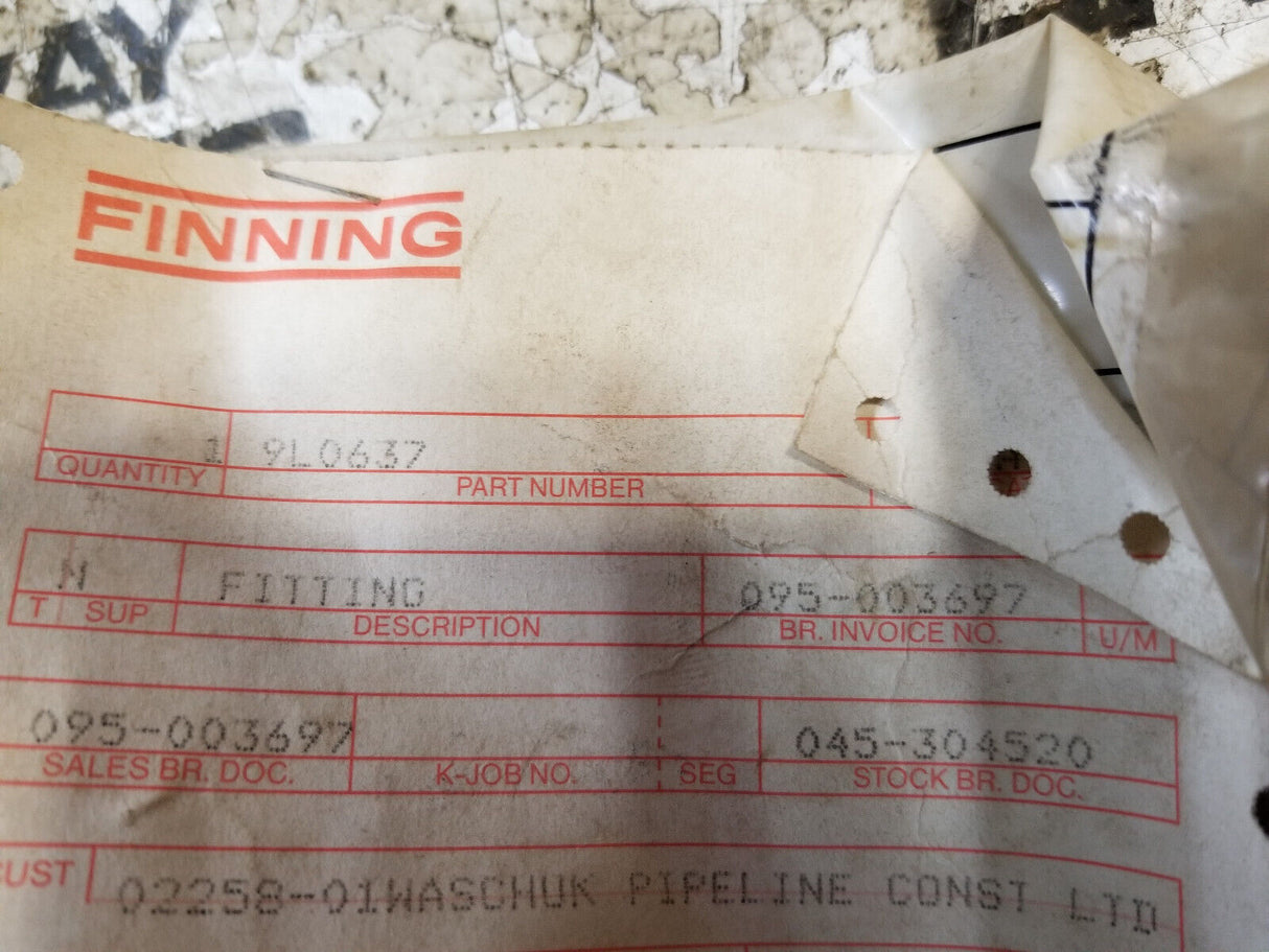 9L-0637 FITTING 9L0637