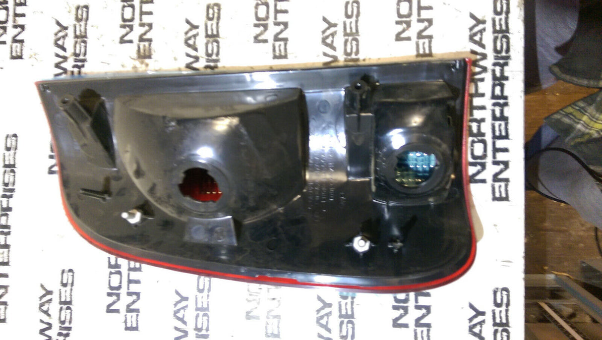 Genuine Ford F85Z-13404-CA Stop and Flash Lamp Assembly