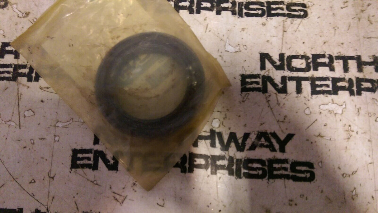 CASE CNH 84264324 OIL SEAL