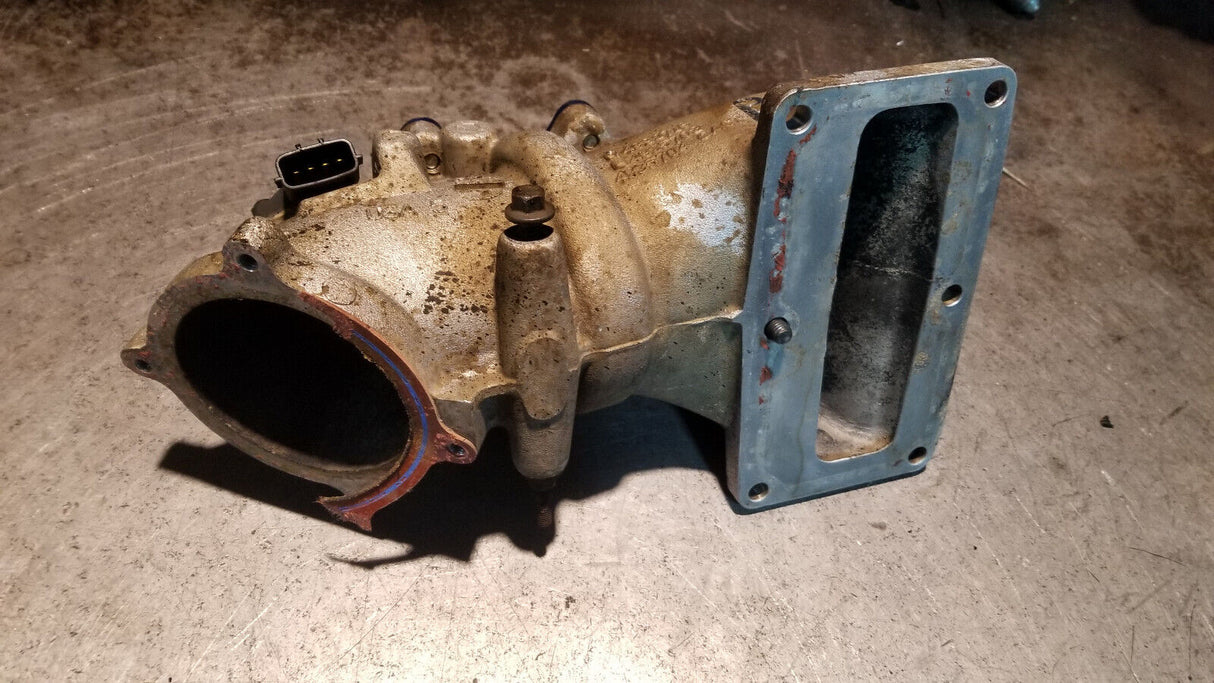 6.7 6.7l Cummins Intake Horn egr intake horn 4990718 5259747