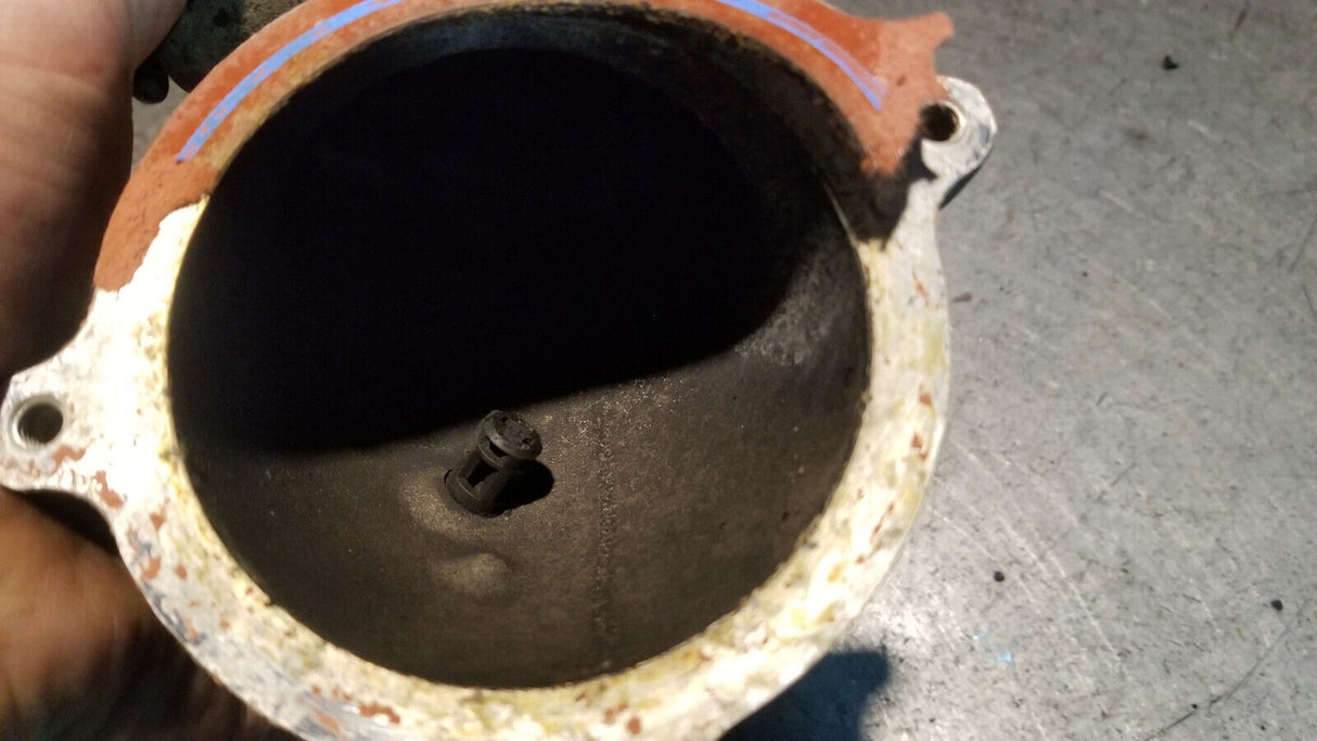 6.7 6.7l Cummins Intake Horn egr intake horn 4990718 5259747