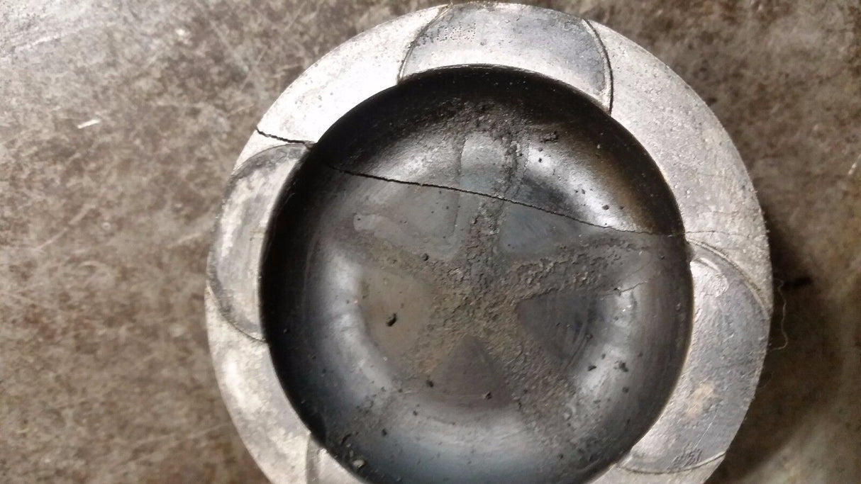 DAMAGED EDUCATIONAL PURPOSE PISTON