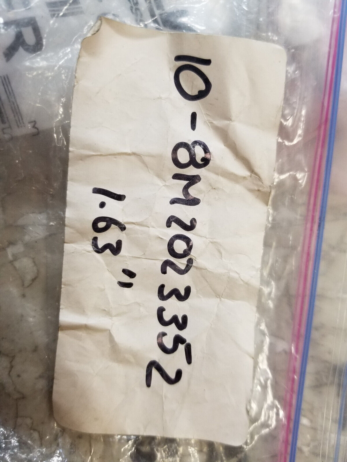 Lot of 23 8M2023352 Bolt