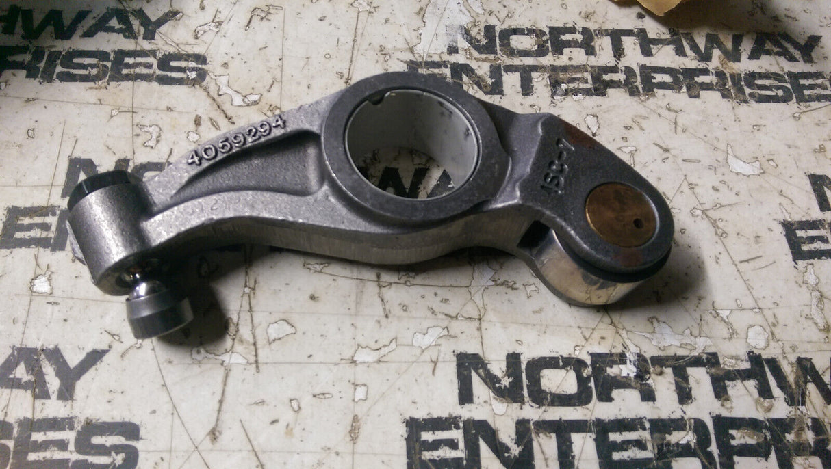 4298639 CUMMINS ROCKER ARM