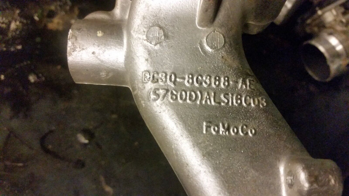 011 12 13 2011-2013 Ford 6.7L 6.7 Powerstroke Thermostat Housing BC3Q-8C388-AE