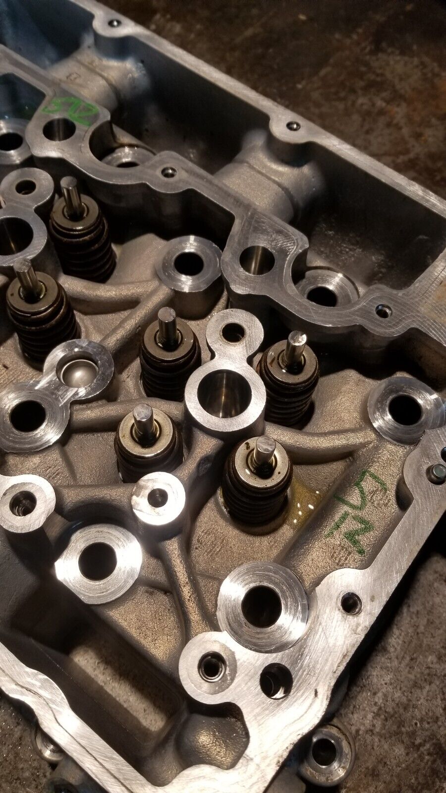 6.7 POWERSTROKE 6.7L USED CYLINDER HEAD DRIVERS SIDE BC3Q-6C064-CB