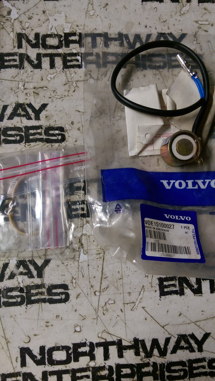 VOLVO MAGNET 15100027 VOE15100027