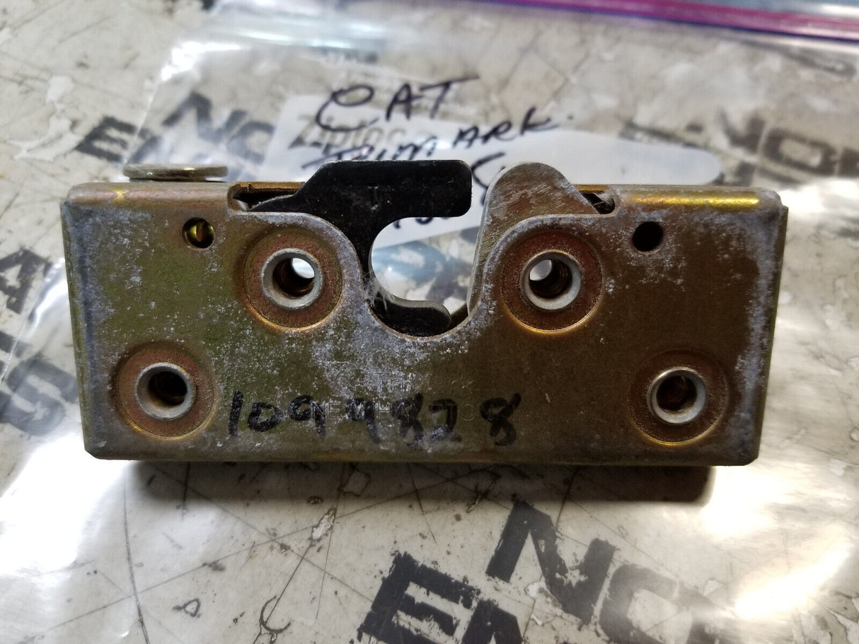CATERPILLAR LATCH BRASS 109-9828 1099828