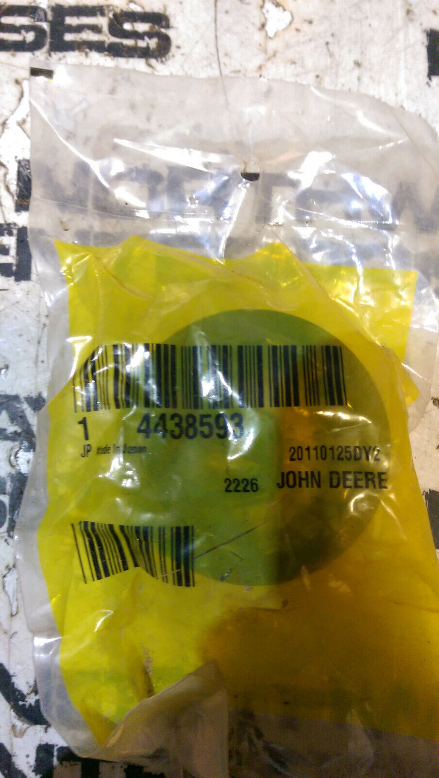 JOHN DEERE 4438593 NEEDLE BEARING