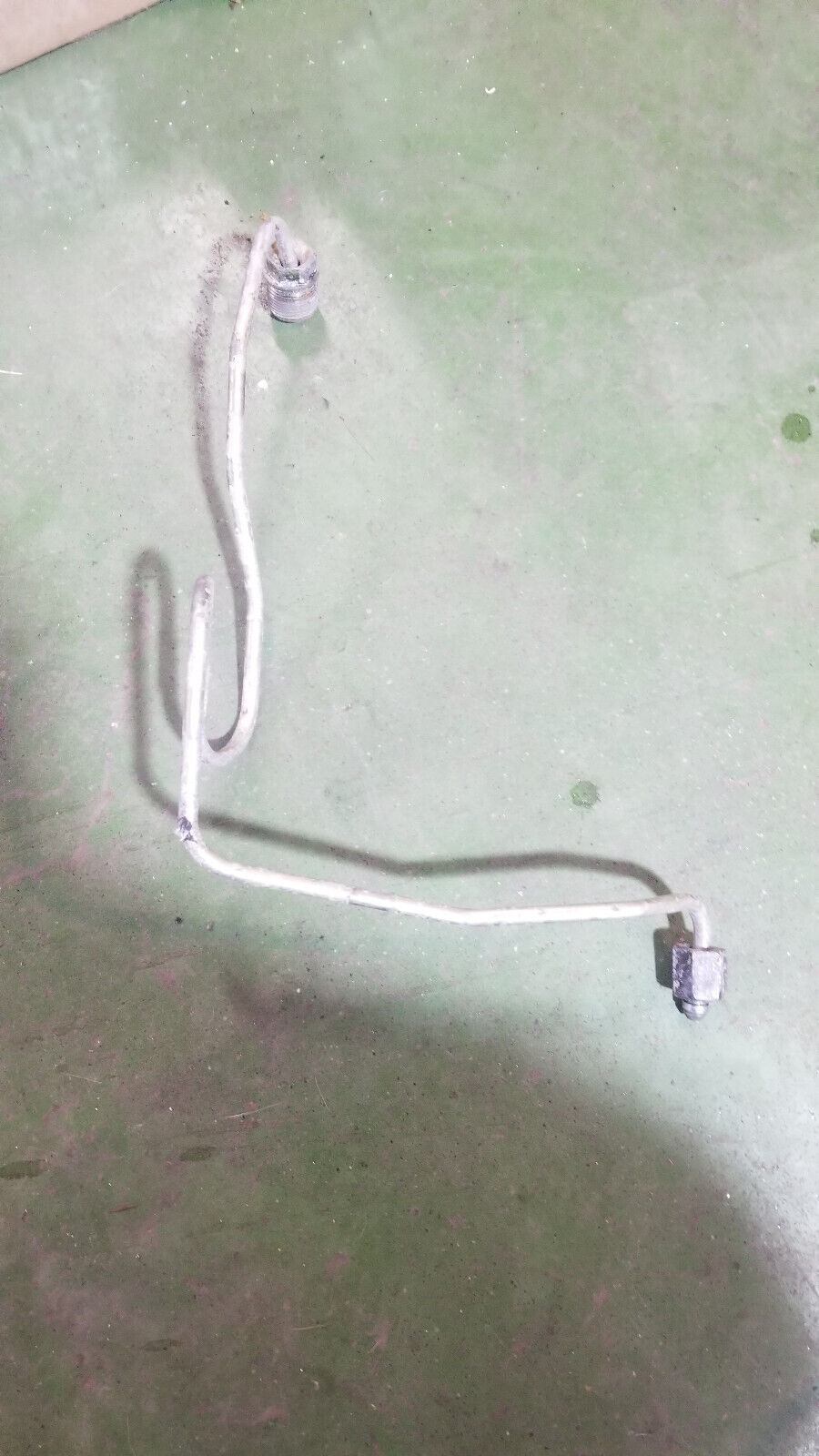 3943771 CUMMINS 98.5-02 dodge 5.9L #4 Injector line 3943771