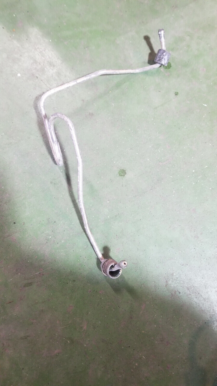 3943771 CUMMINS 98.5-02 dodge 5.9L #4 Injector line 3943771