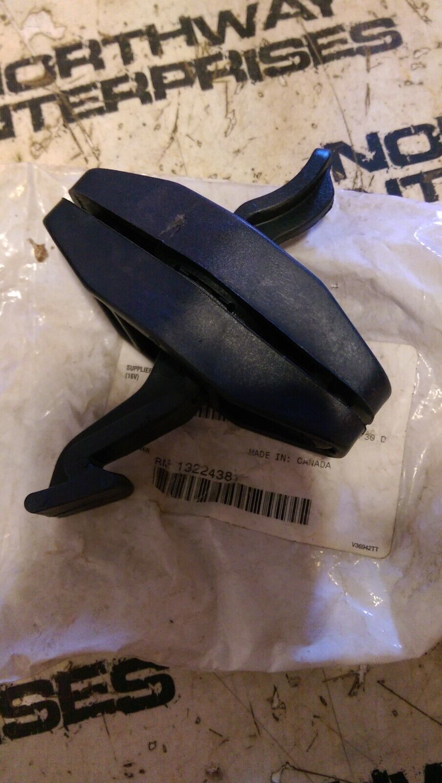 RM13224381 VOLVO CONSTRUCTION, LATCH