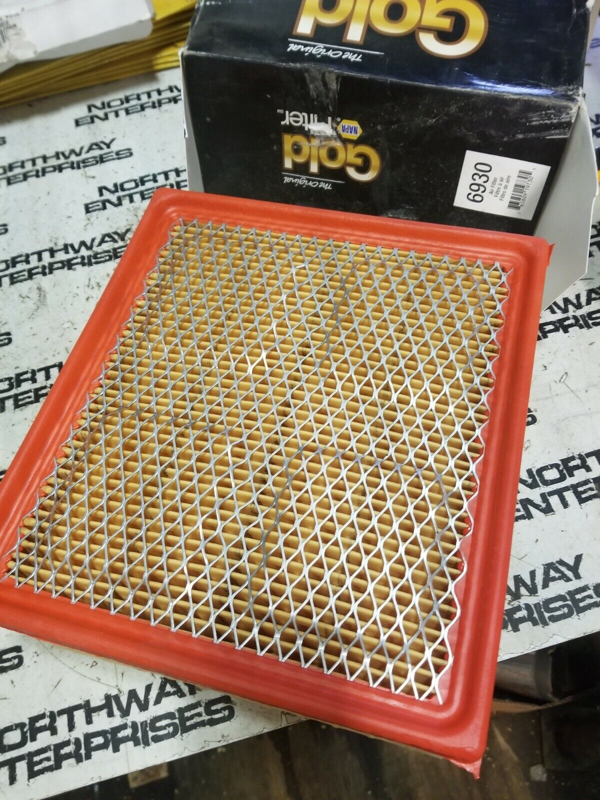 Napa NAPAGOLD AIR Filter 6930