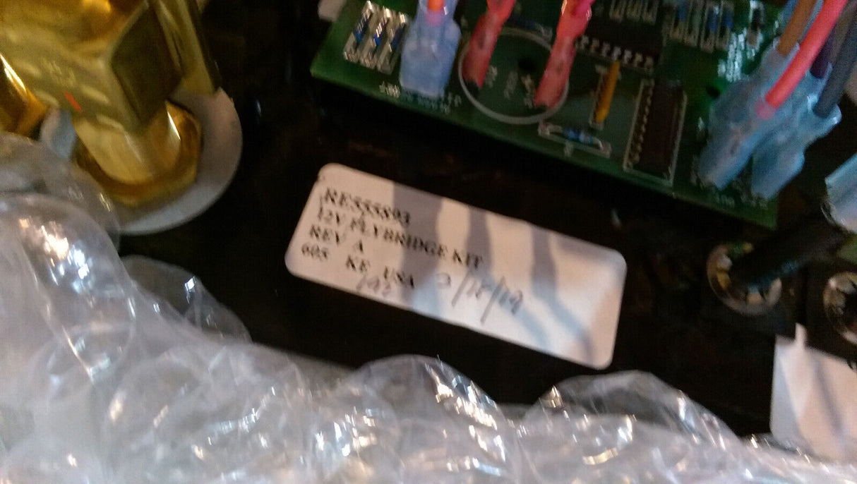 RE555893 JOHN DEERE PANEL KIT 12V FLY BRIDGE