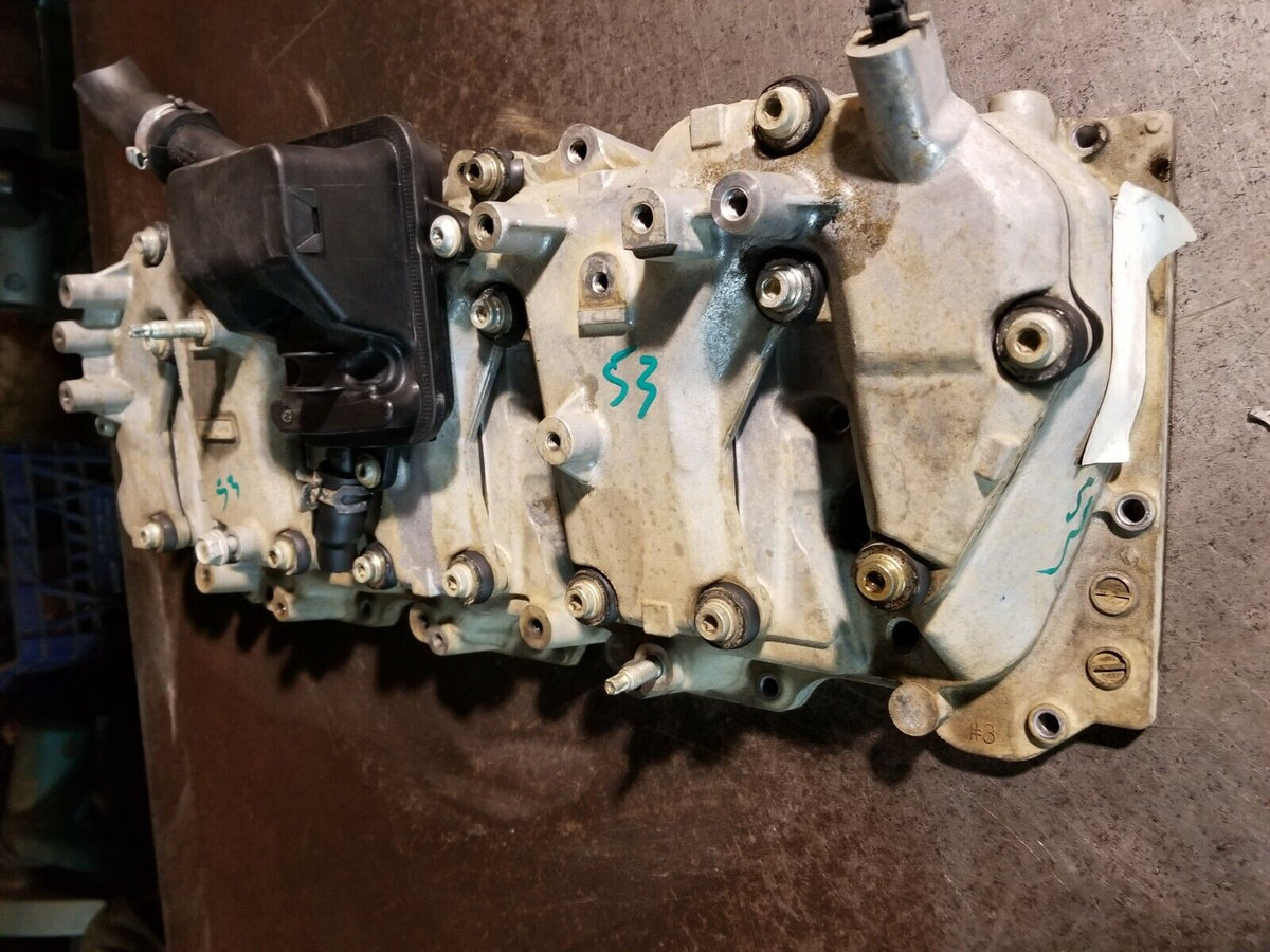 2011-2015 DURAMAX 6.6L DIESEL LML VALVE COVER LH DRIVER 12640380 12642769