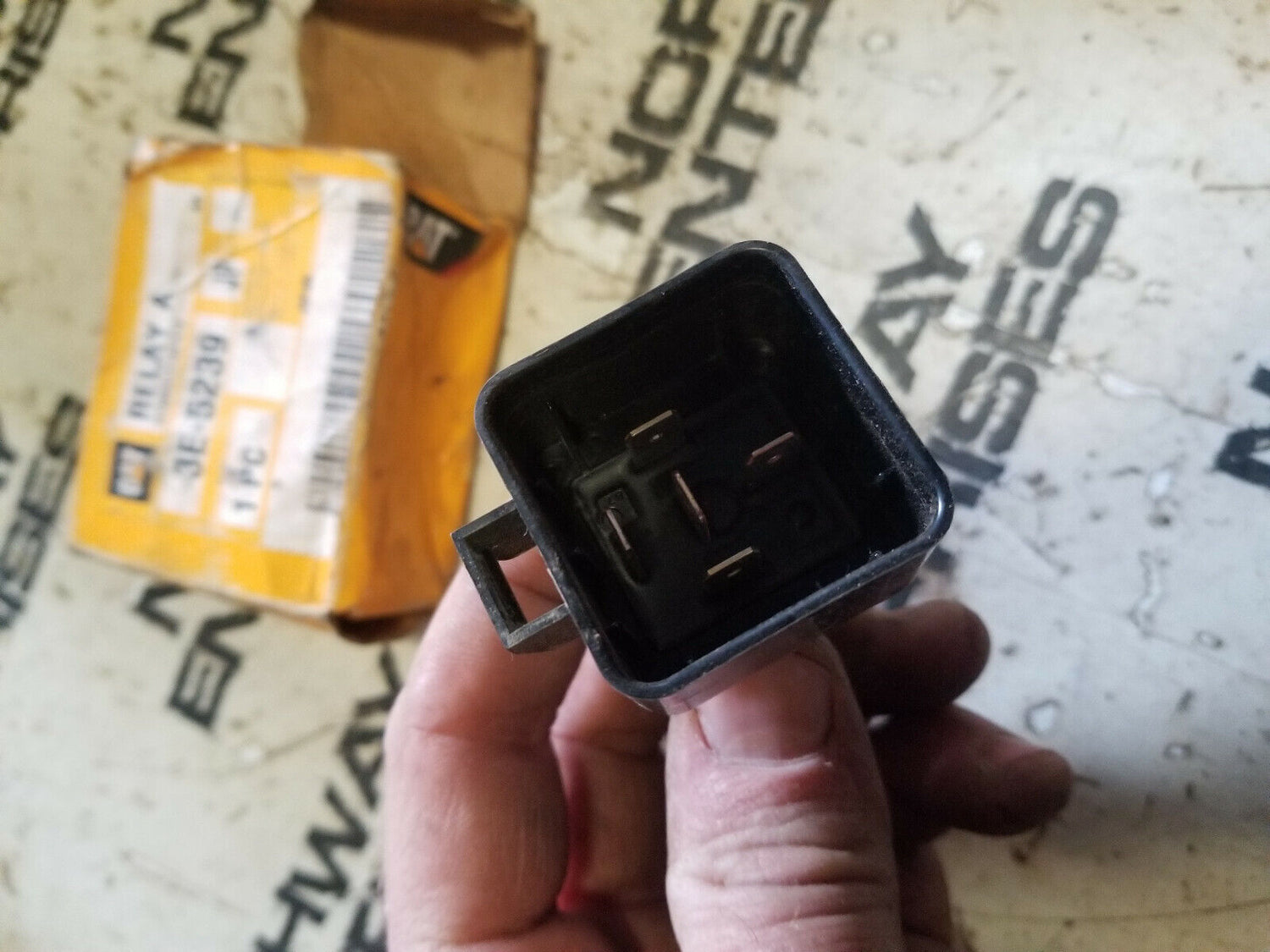 3E-5239 CATERPILLAR RELAY