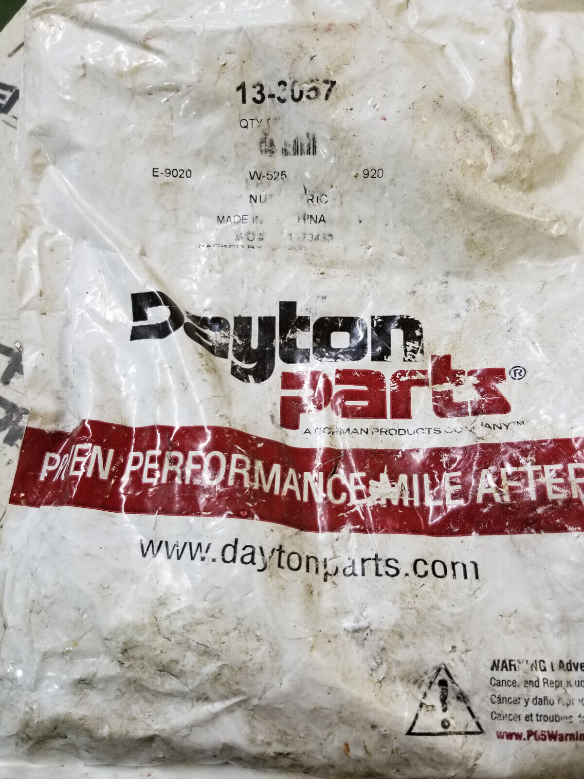 PACKAGE OF 10 NUTS DAYTON 13-3057