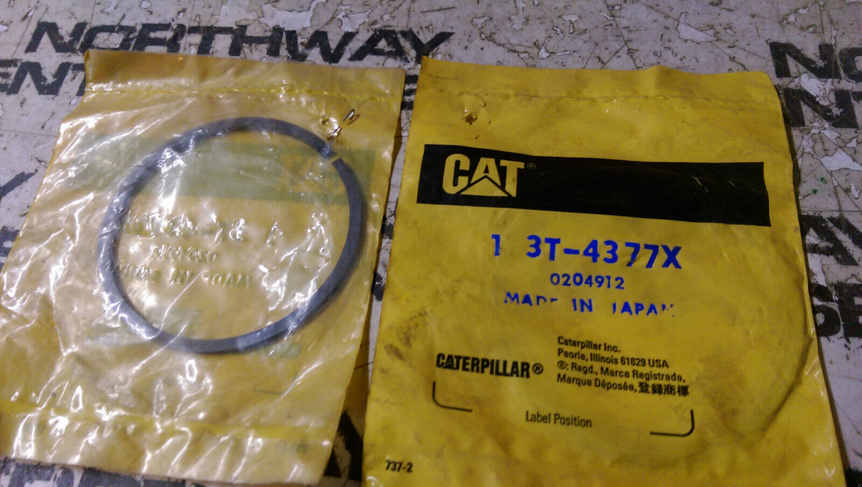 LOT OF 2PC Caterpillar 3T-4377 lock ring 3T4377