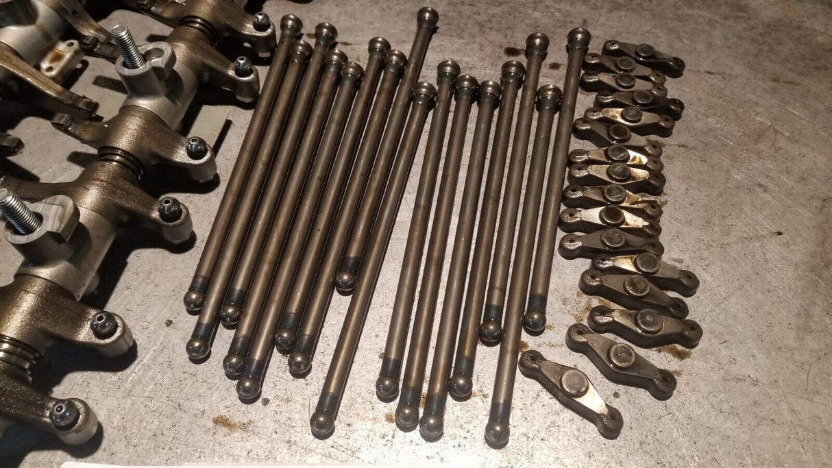 2011-2015 Chevy GMC 6.6 LML DURAMAX VALVETRAIN ROCKER ARMS LIFTERS REF827