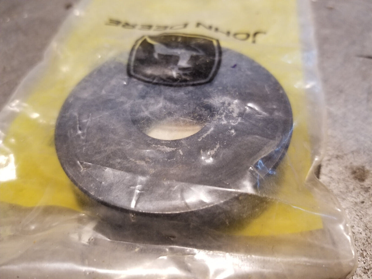 R517237 JOHN DEERE BUSHING