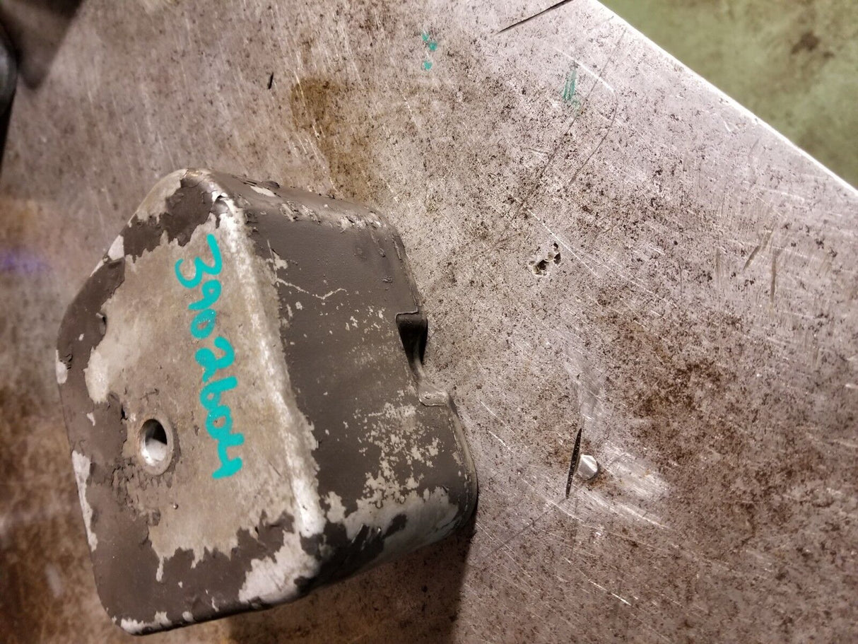 3902604 89-98 Dodge 5.9L 12V Cummins OE Valve Cover