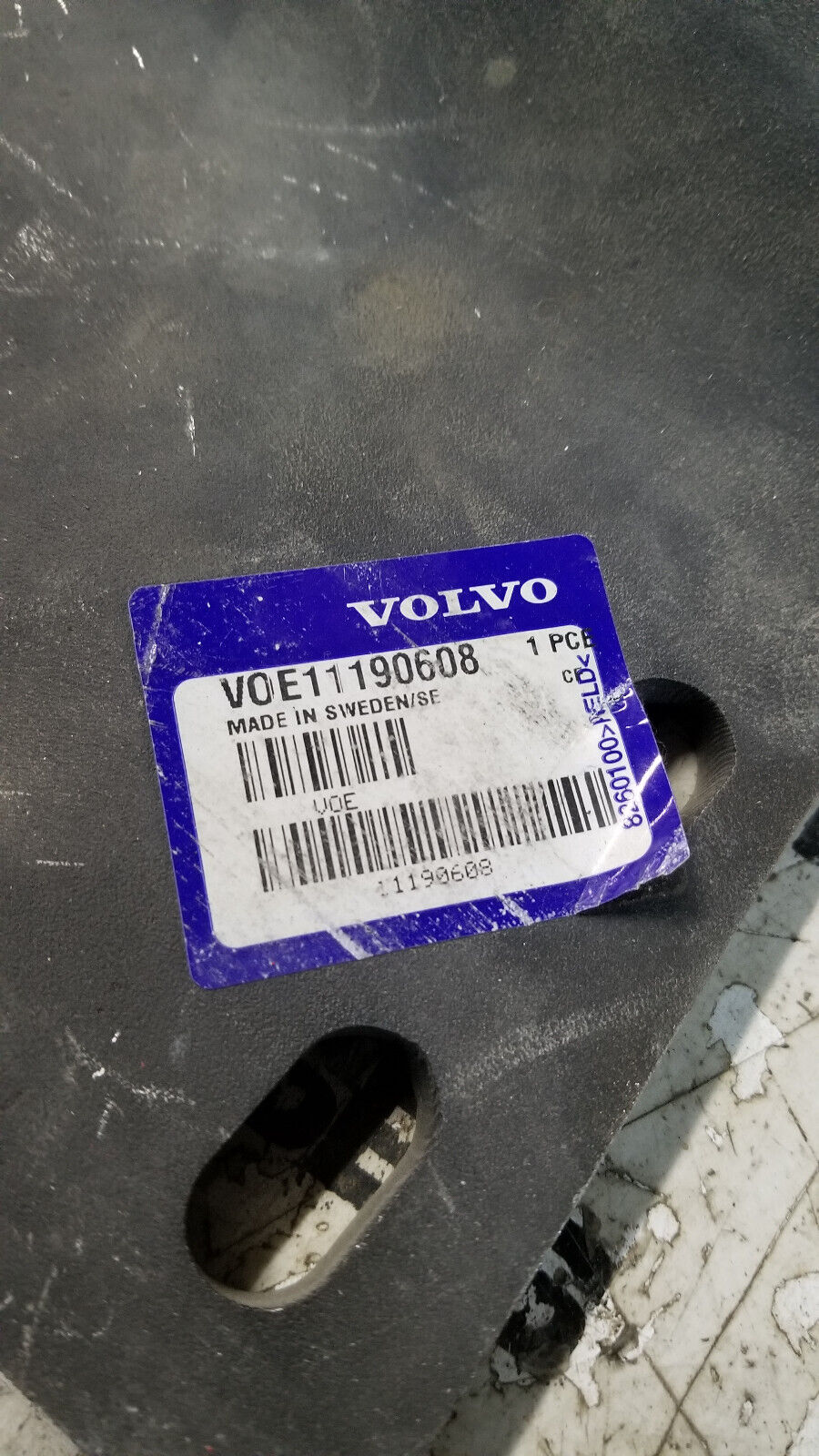 11190608 VOLVO PLATE BRACKET VOE11190608