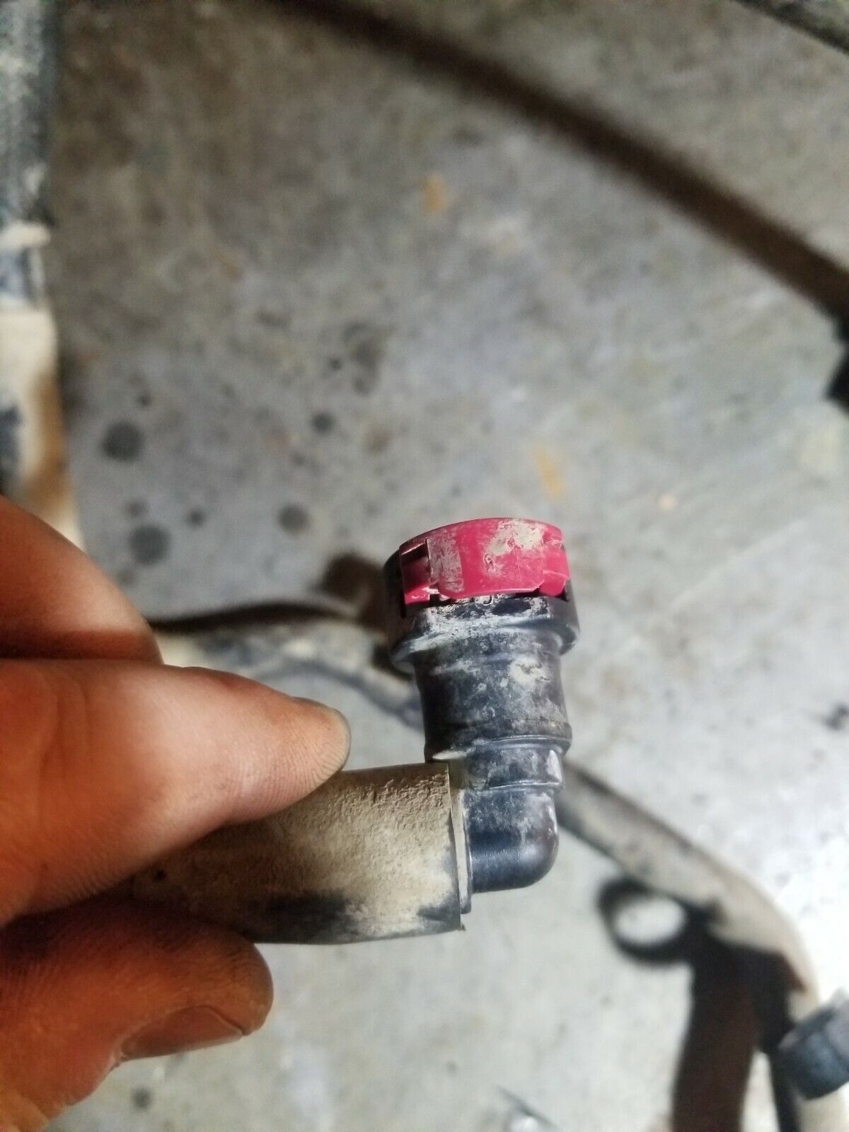 68271976AB 68053596AA 3.0L ECO DIESEL Vacuum Hose Mopar