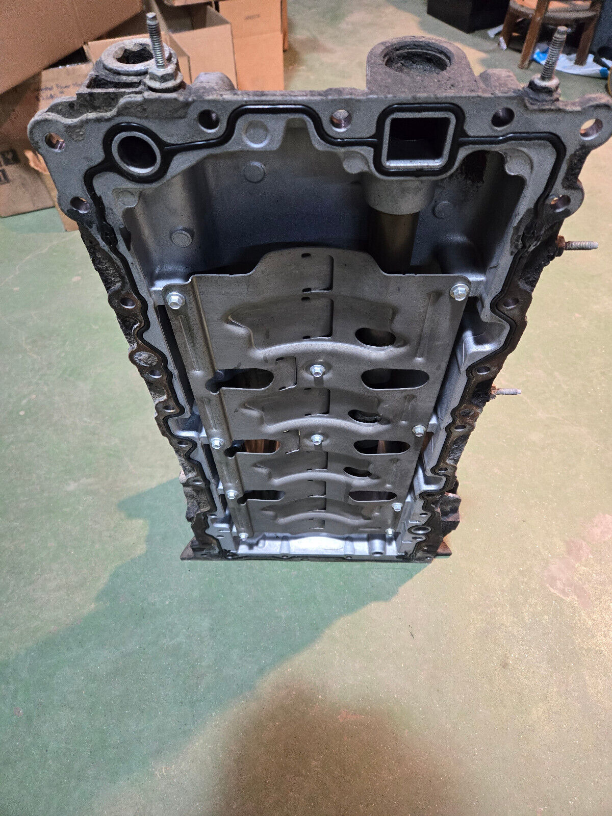 6.7L Powerstroke Upper Oil Pan bc3q-6675-eg bc3q-6676-fa