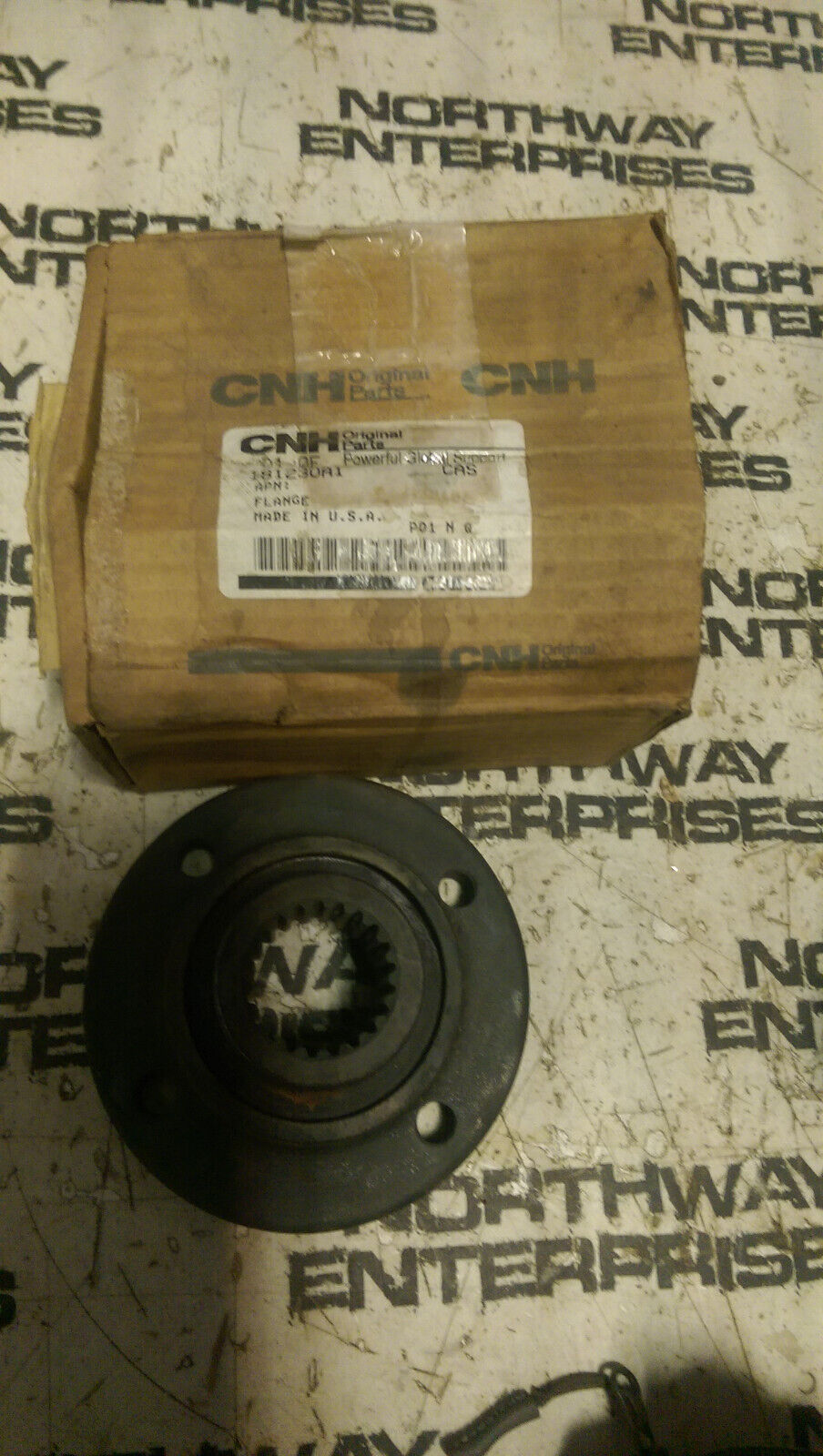CASE 181230A1 SHAFT FLANGE