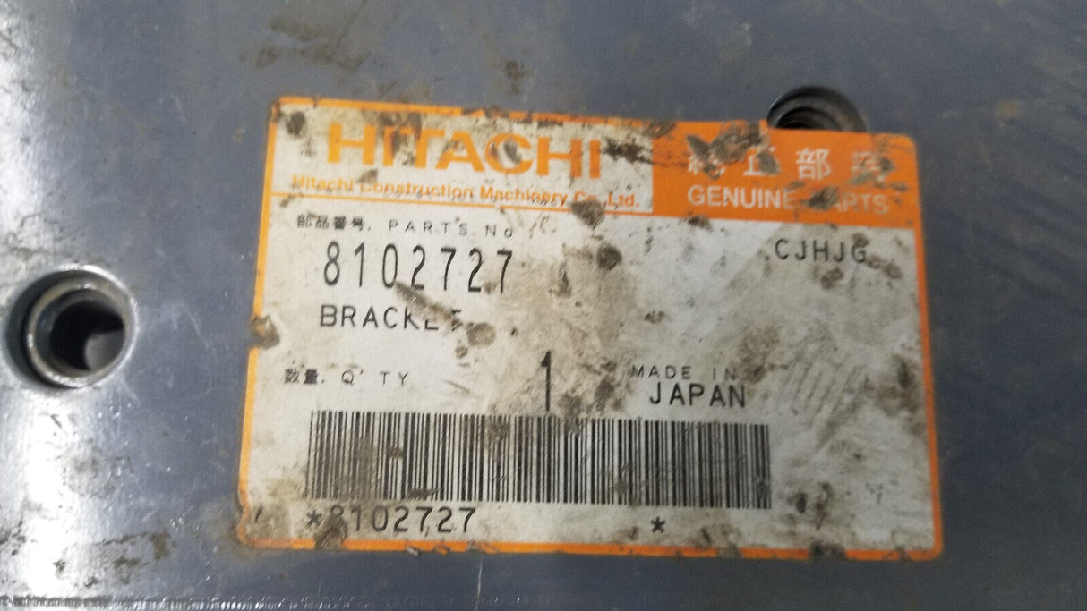 8102727 HITACHI BRACKET