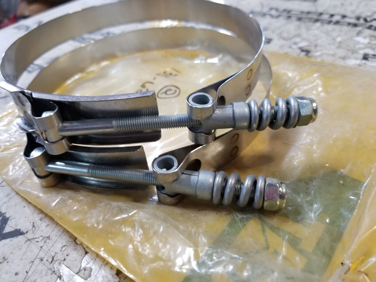 135-6260 LOT OF 2 CLAMPS CAT 1356260