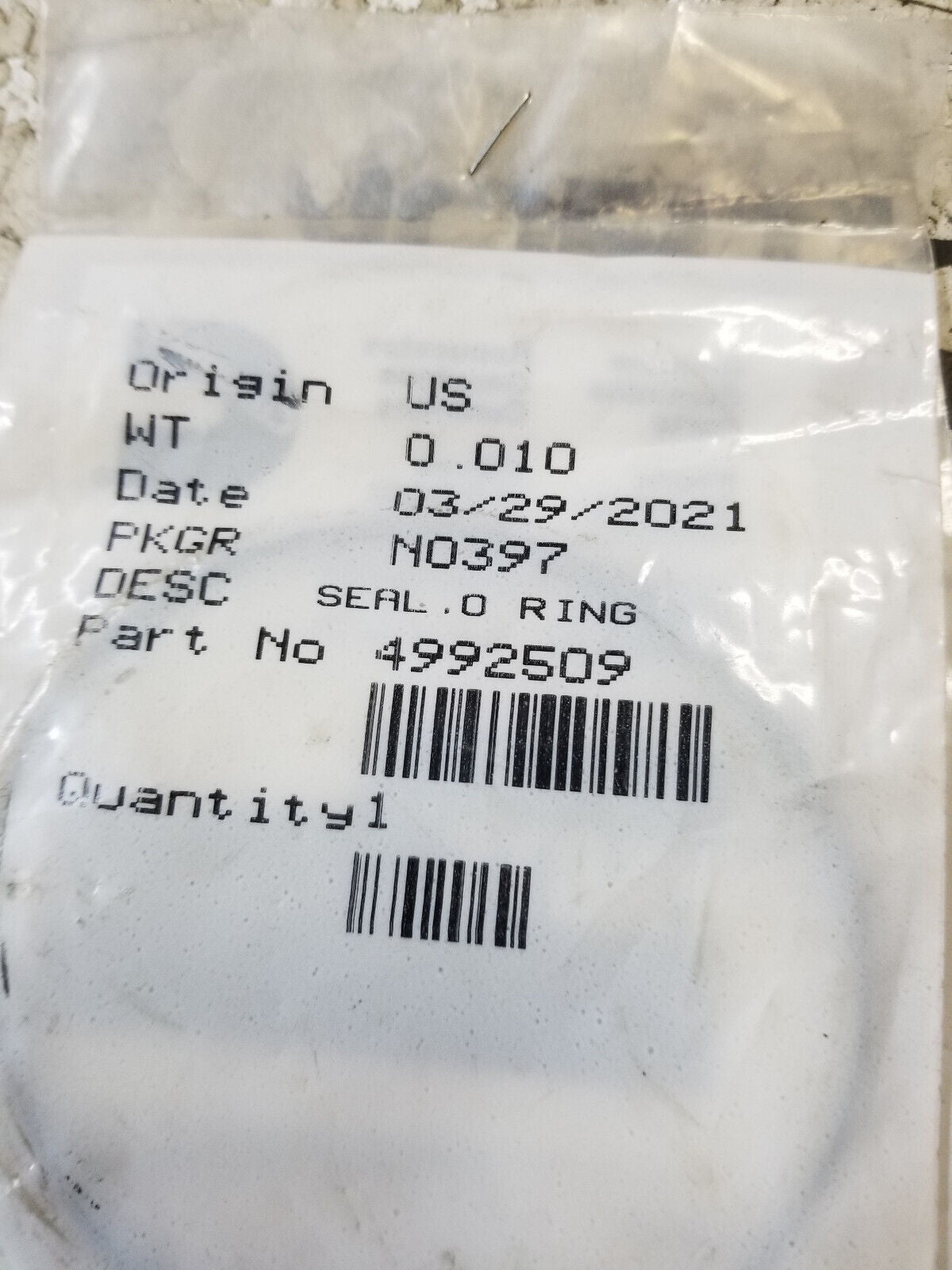 LOT OF 2PC - 4992509 CUMMINS ORING SEAL