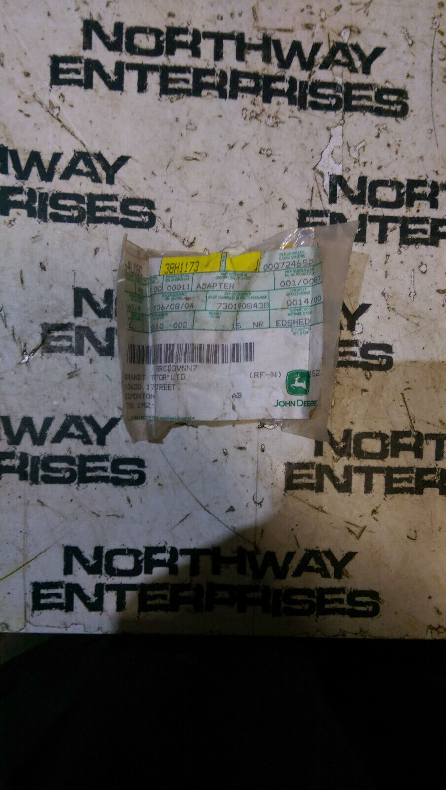 John Deere ADAPTER FITT 38H1173