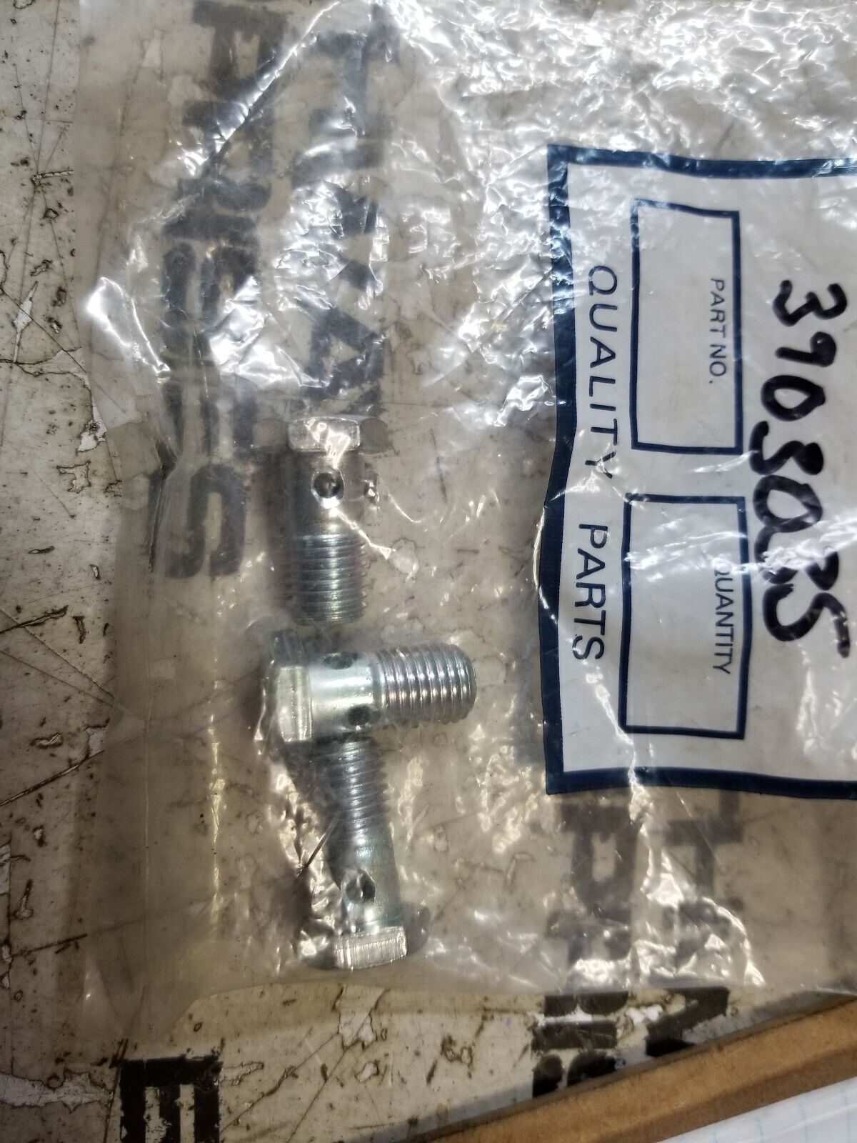 LOT OF 3PC - CUMMINS 3903035 BANJO BOLT