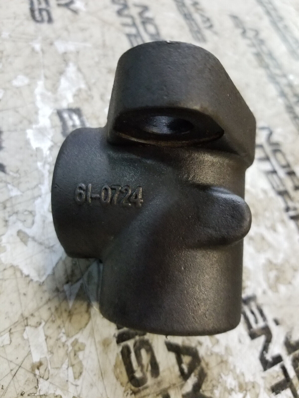 CATERPILLAR 6I-0724: 1 - 1/2" x 1 - 11" Drain Plug Elbow Adapter 6I0724