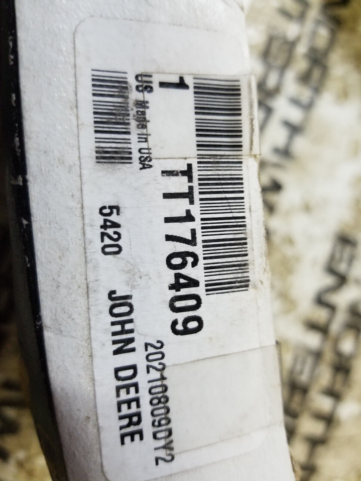 TT176409 JOHN DEERE STEERING CYLINDER SPACER