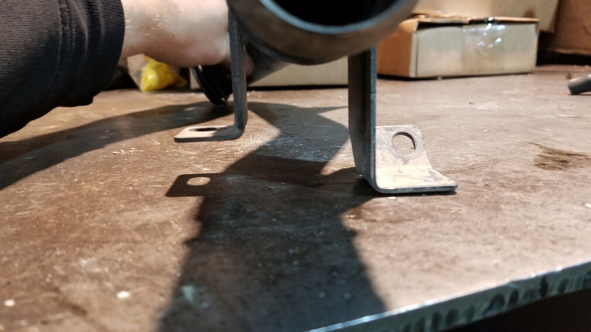 01 2001-2004 GMC SIERRA 6.6 DURAMAX TURBO LB7 THERMOSTAT OUTLET PIPE 97382699