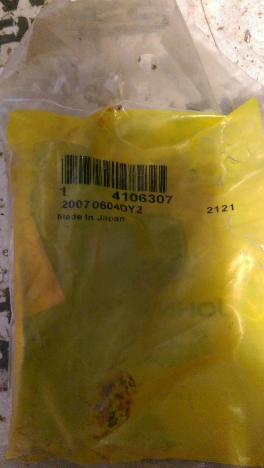 JOHN DEERE 4106307 PIN