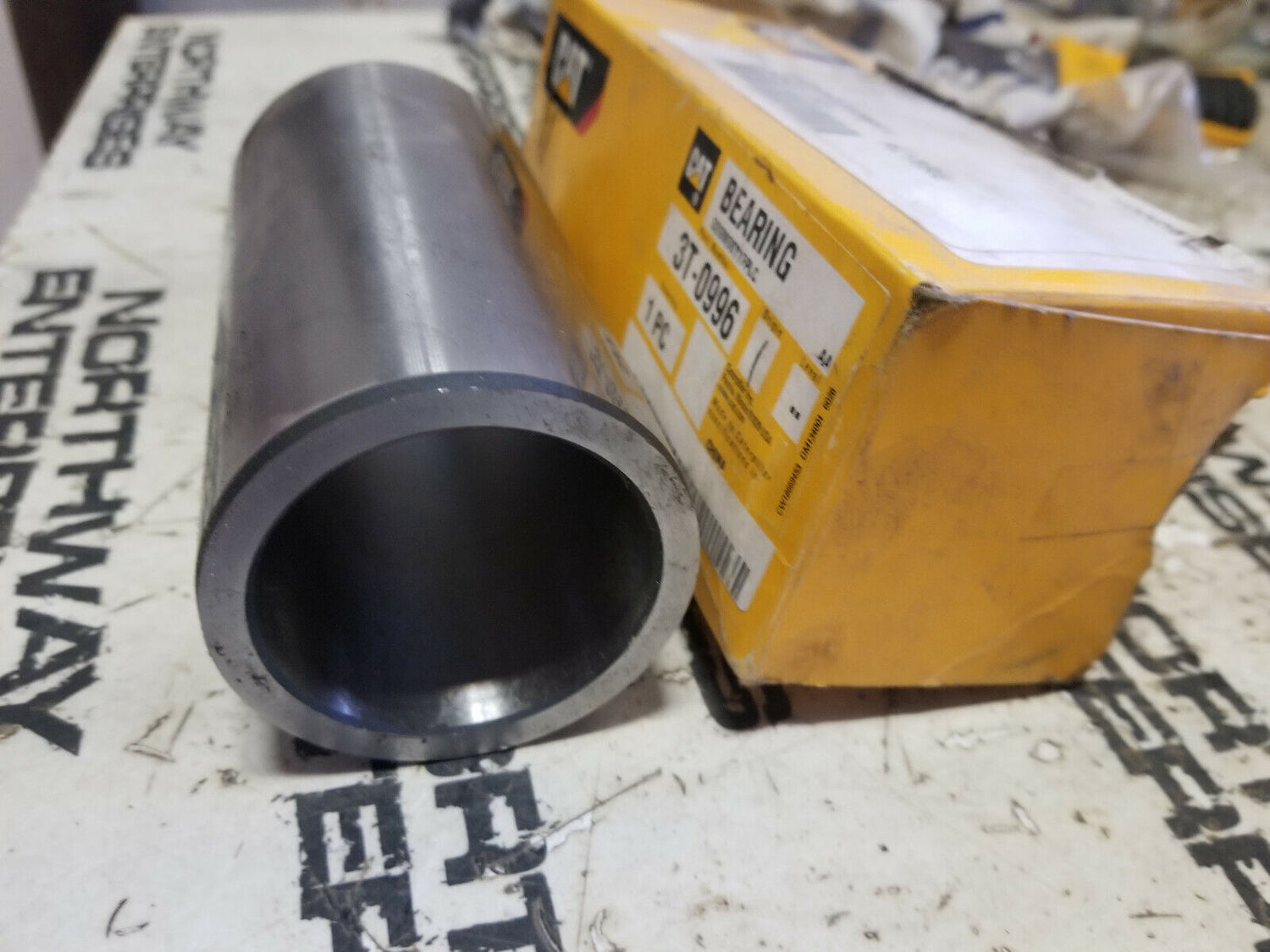 3T-0996 CATERPILLAR Sleeve Bearing (Bushing)