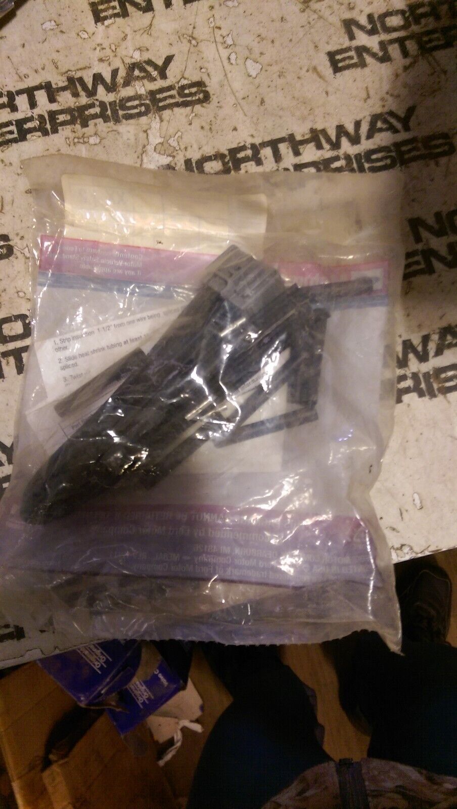 WPT-396 Motorcraft Electrical Pigtail Front Driver or Passenger Side New RH LH