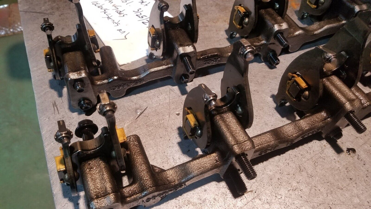 1880400C1 2007-2010 Ford F-250 350 450 6.4L Diesel Valve Rocker Arm Set