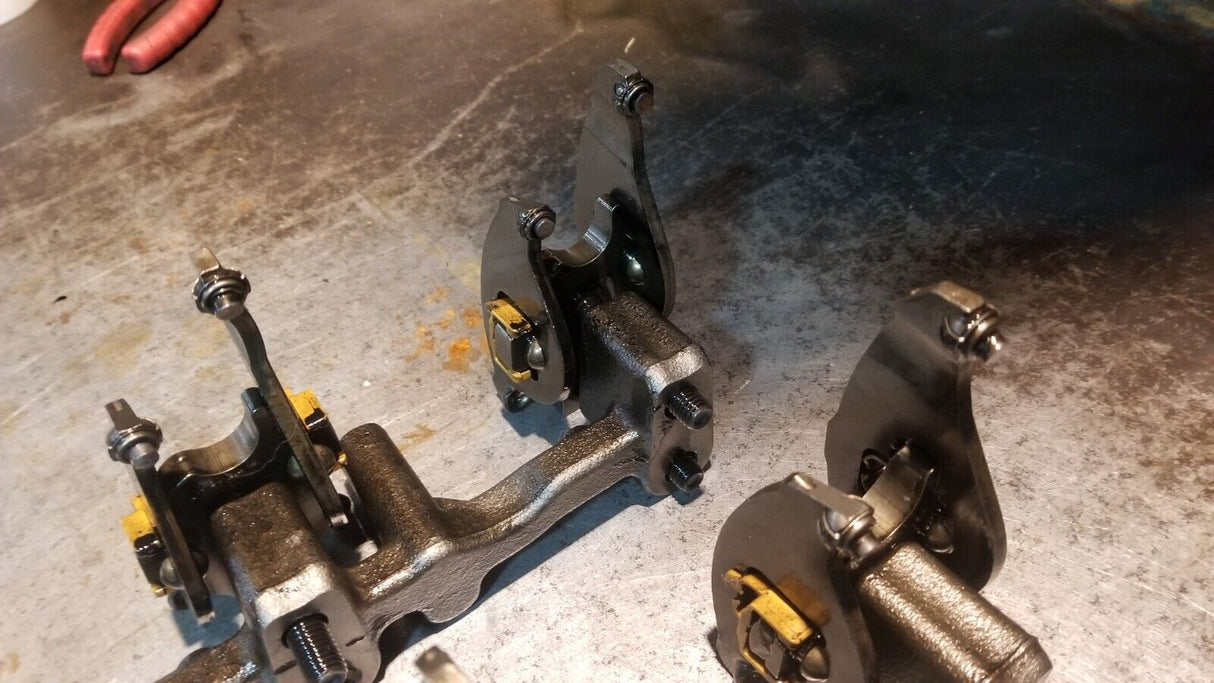 1880400C1 2007-2010 Ford F-250 350 450 6.4L Diesel Valve Rocker Arm Set