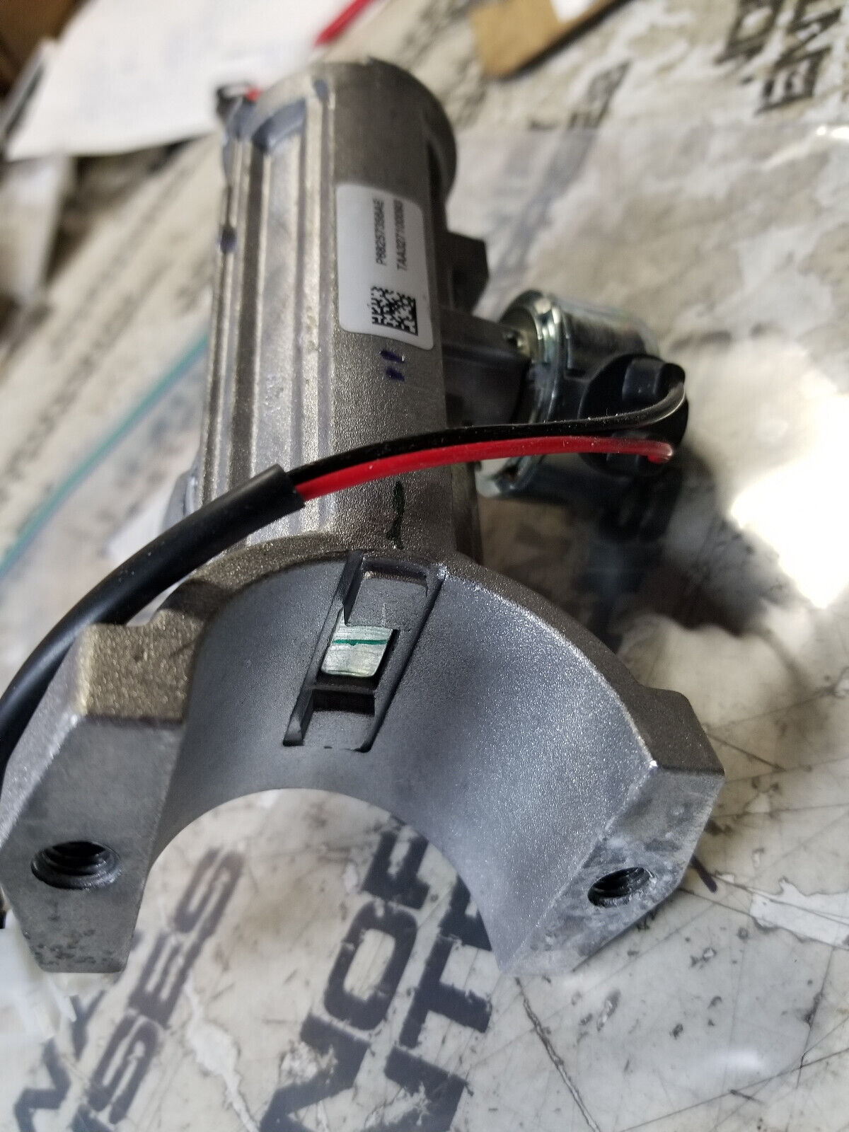 P68257356AE 68257356AE MOPAR IGNITION SWITCH