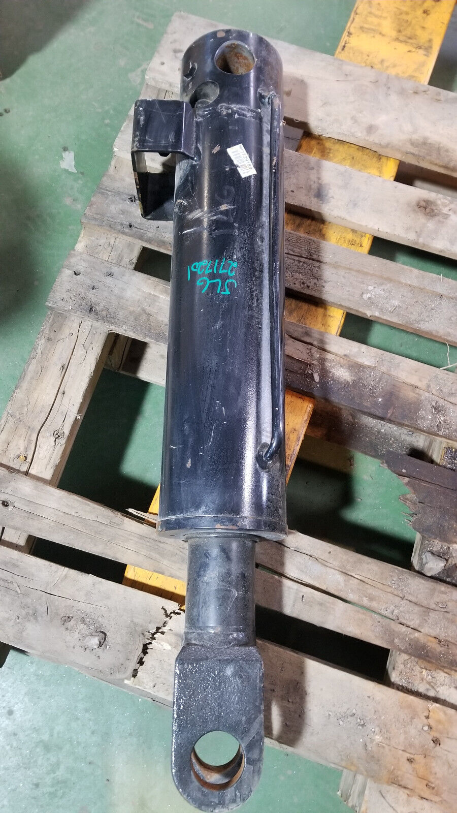 JLG 5.00X13.31X3.0 2717201 15-21 27234D HYDRAULIC CYLINDER