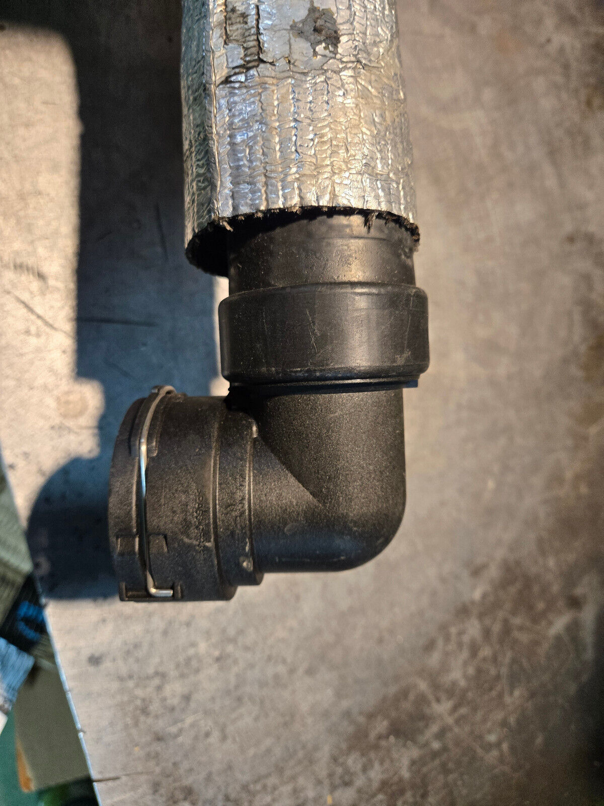 BC3Z-8260-F BC3Z8260F 11-16 Super Duty OEM Genuine Ford 6.7L Diesel Upper Radiat